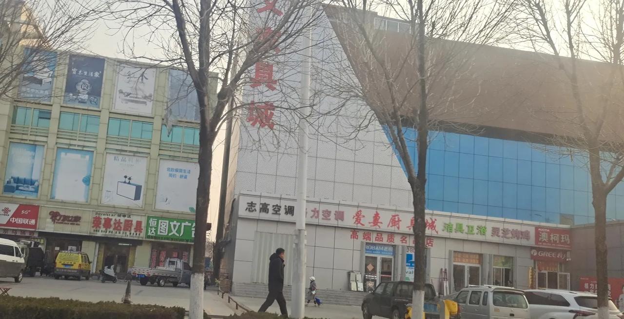 藏在东营角落里的美味，你吃过吗？


说起东营的美食，当属东城一名不见经传的小门