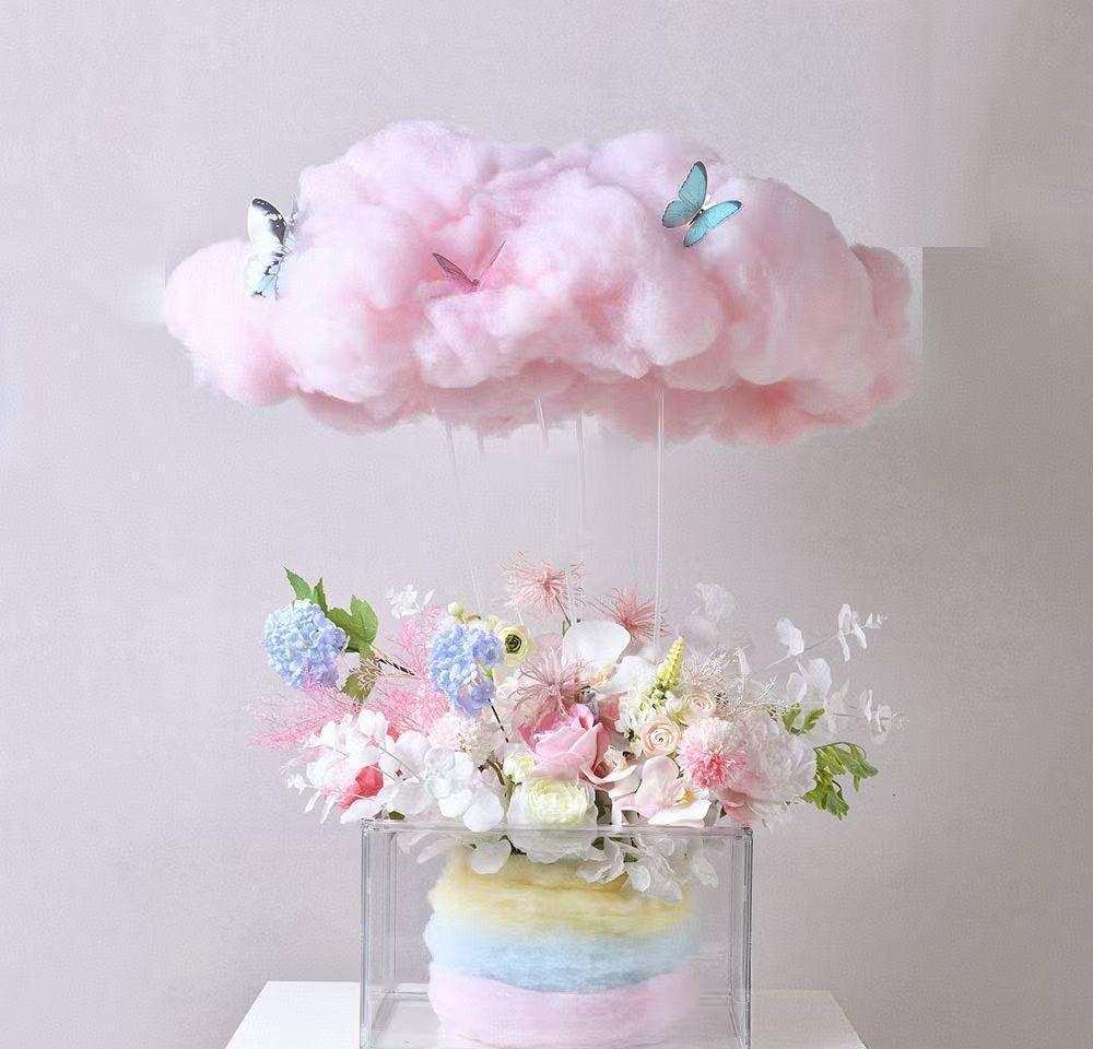 这妈也太离谱了，孩子哭得撕心裂肺，她居然还淡定得像看戏。
真不知道是宠还是害，把