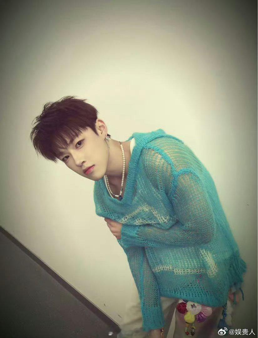 韩汶栩官宣文案是女朋友写的韩汶栩官宣文案是女朋友代写的 还是太年轻气盛了 