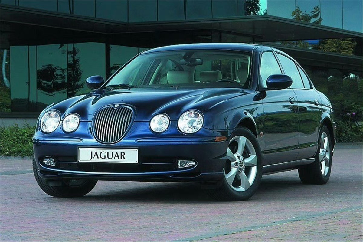 2000s JAG 