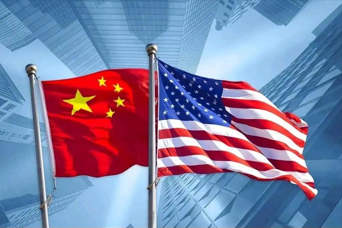 大反转！今年以来，在海外社交平台上，一批在美国出生长大的华裔年轻人发视频，意思都