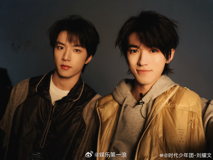 刘耀文让宋亚轩新的一岁也要继续抽象刘耀文让宋亚轩继续抽象 “新的一岁也要继续抽象