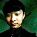 椰赞爱玩美女