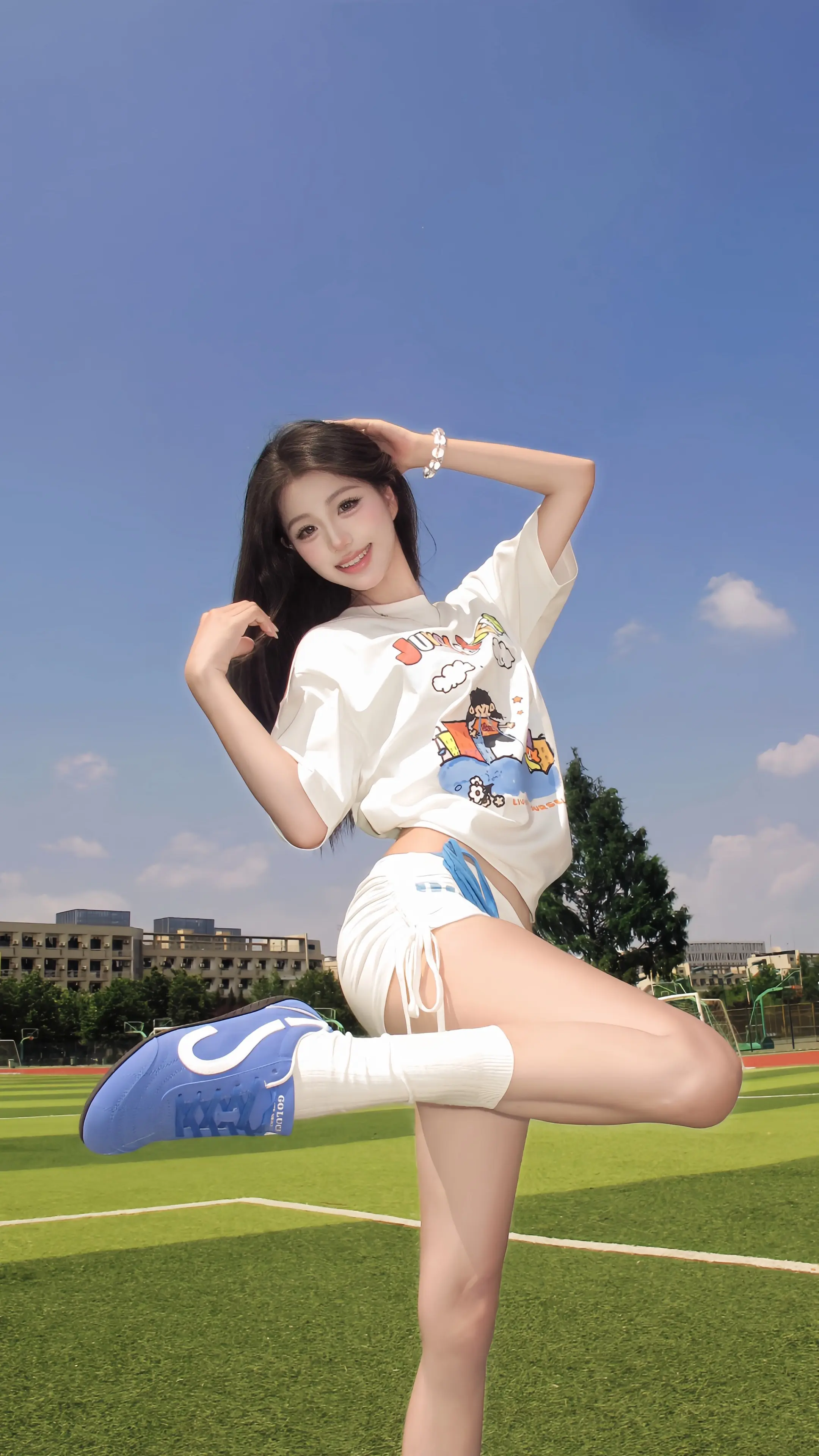 世界颠倒 我不必随它倾斜。