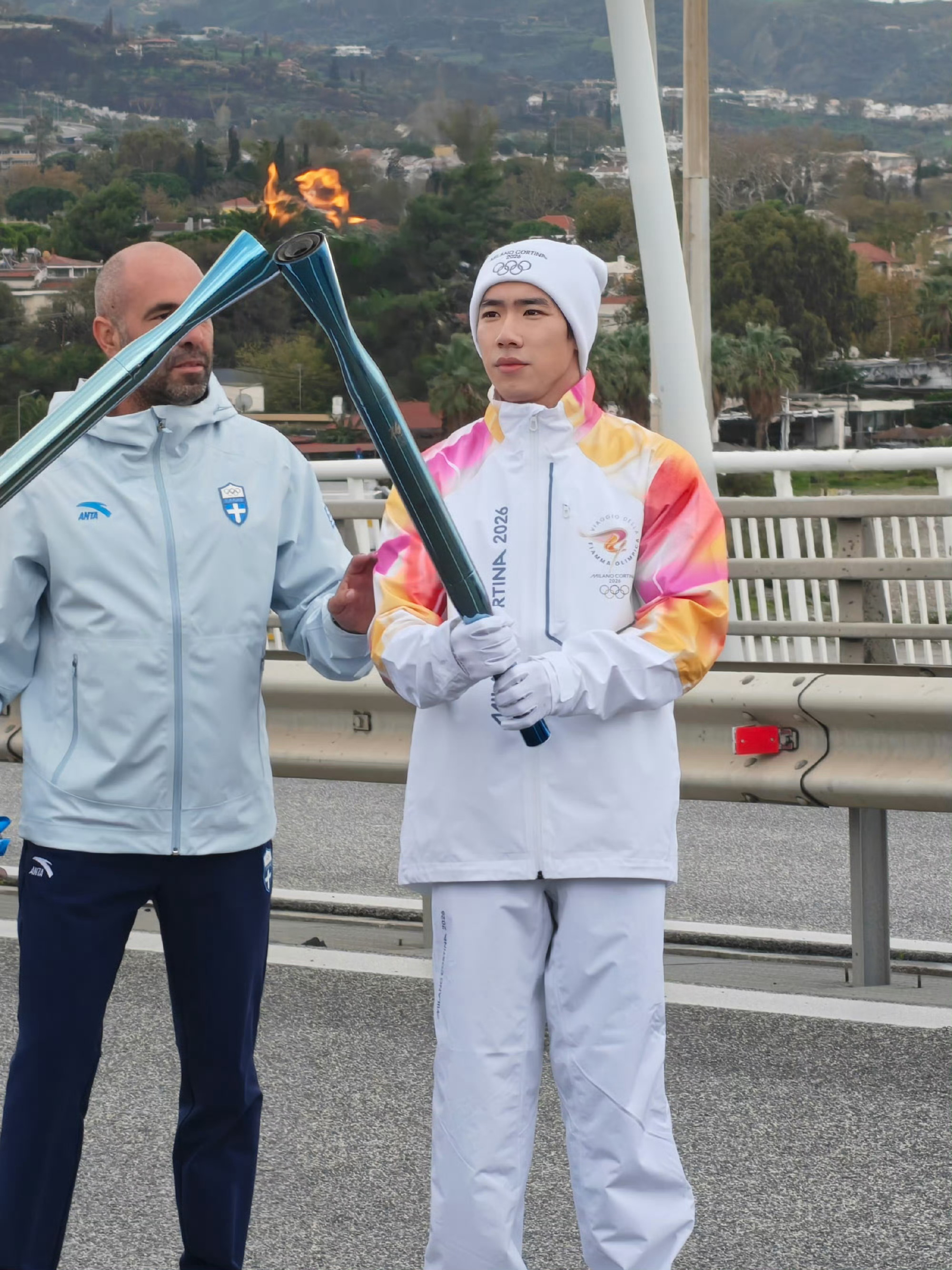 值得骄傲值得自豪～冲鸭小茶 