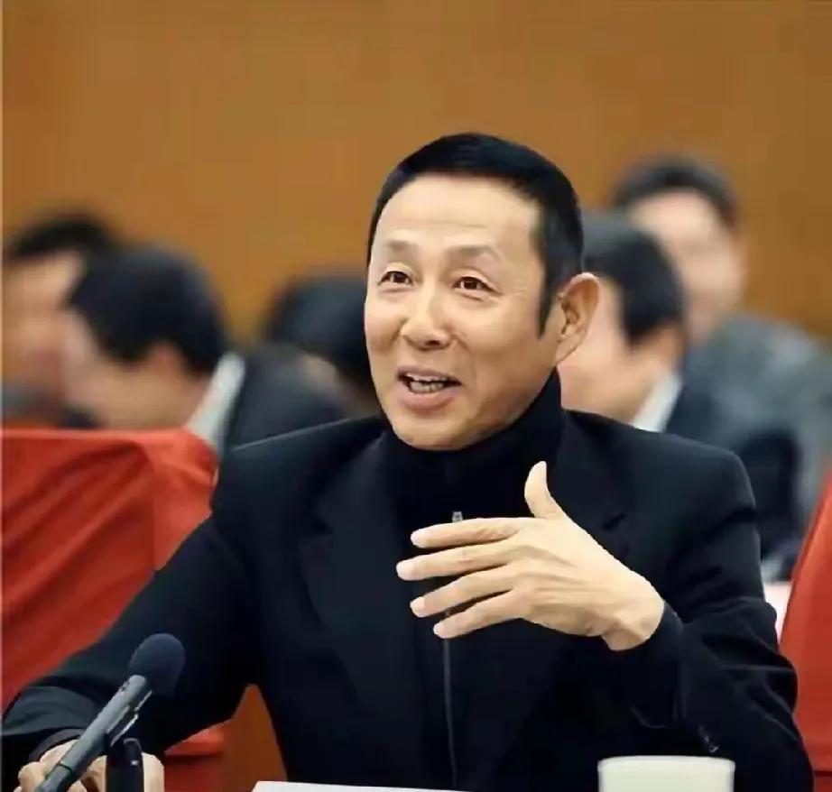 陈道明，娱乐圈低调老戏骨，没想到女儿陈格竟如此出色！陈道明与妻子杜宪，一个演艺圈