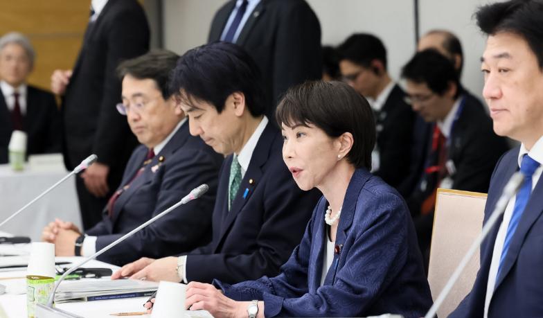 日本主动喊话中国
近日，日本首相高市早苗透露，计划在5月上旬对外进行一次小型的外