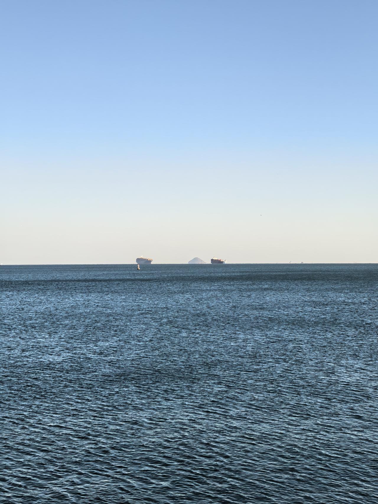 生态环境保护失控，需要及时清除钓鱼岛及南海坐滩垃圾

“环保即主权”，当我们的海