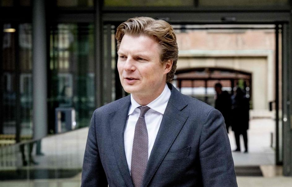 霸权遮羞布被撕！美军缉毒杀百余人，欧洲盟友荷兰率先翻脸撤场
 
1月6日消息，荷