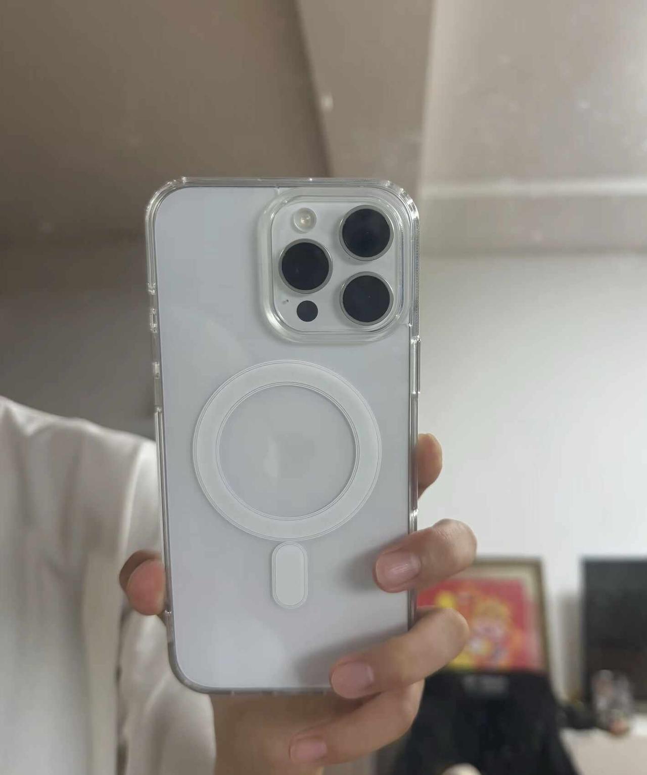 没有考虑的义务 16pm先入了。。。
不必考虑了	[伤心]18貌似刚出的时候会很