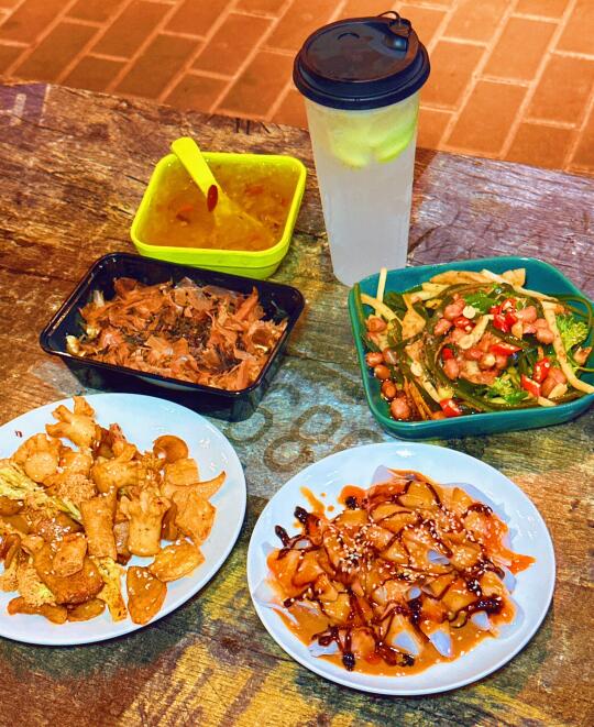 在河源，就要吃这种不起眼的小破店😋