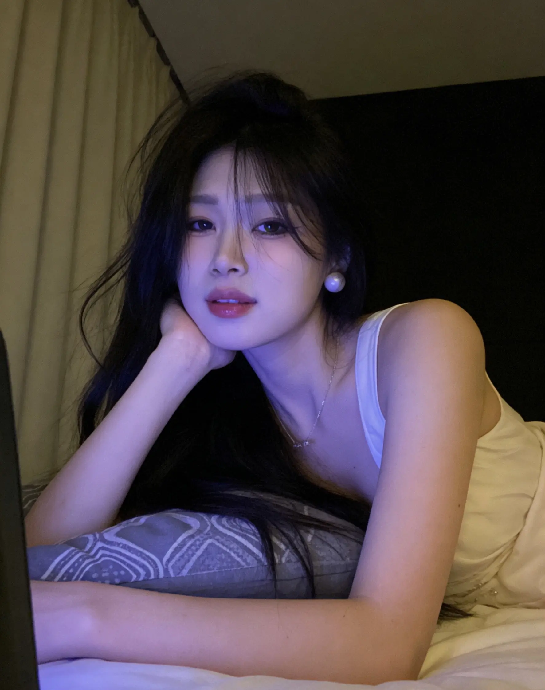 孤独很正常 我又不会和不喜欢的人讲太多