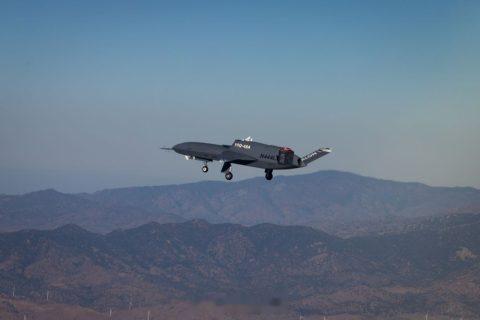 【诺斯罗普·格鲁曼YFQ-48A Talon Blue完成首飞】诺斯罗普·格鲁曼