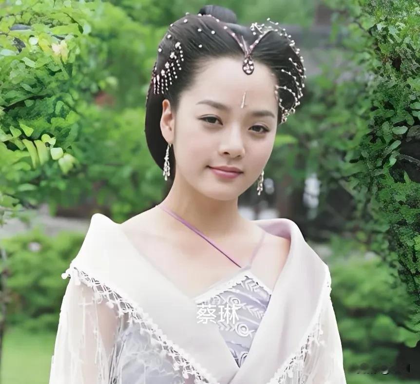 同样是出演《新醉打金枝》，蔡琳的升平公主，刘庭羽的洛霞，蒙嘉慧的欧阳英，谁美？