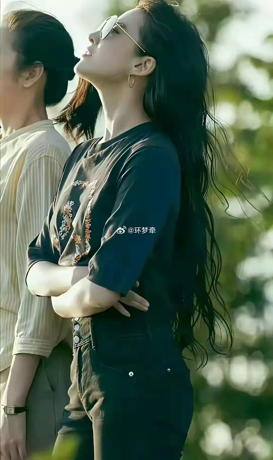 刘亦菲这体态还被骂？看完这一幕谁还敢挑刺 