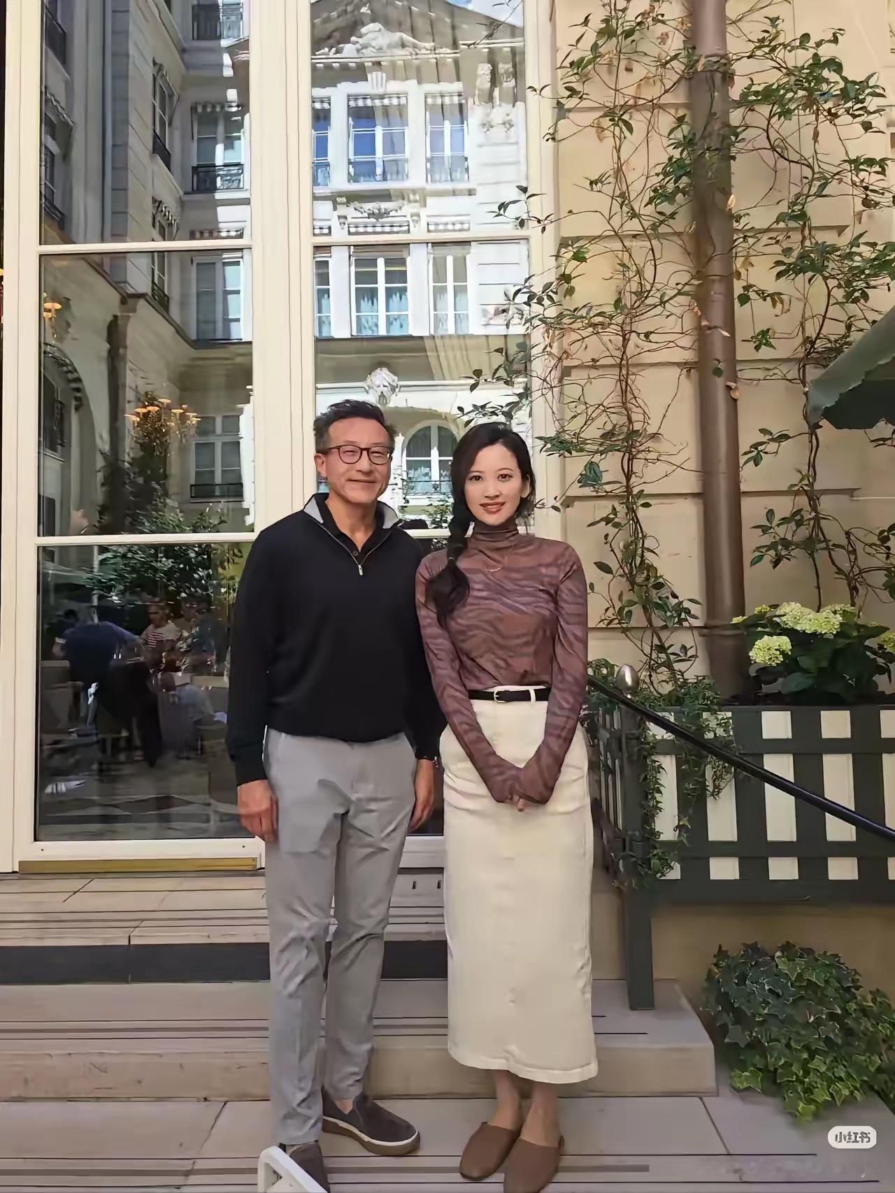 蔡老板61岁了还是这么有气质，保养真好