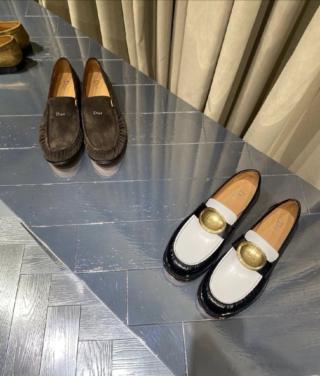 新一季Dior，以为进地下批发市场了 