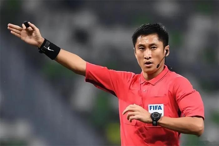 中国裁判马宁入选2026世界杯候选裁判，将赴多哈参加最终考核
裁判圈：中国裁判马