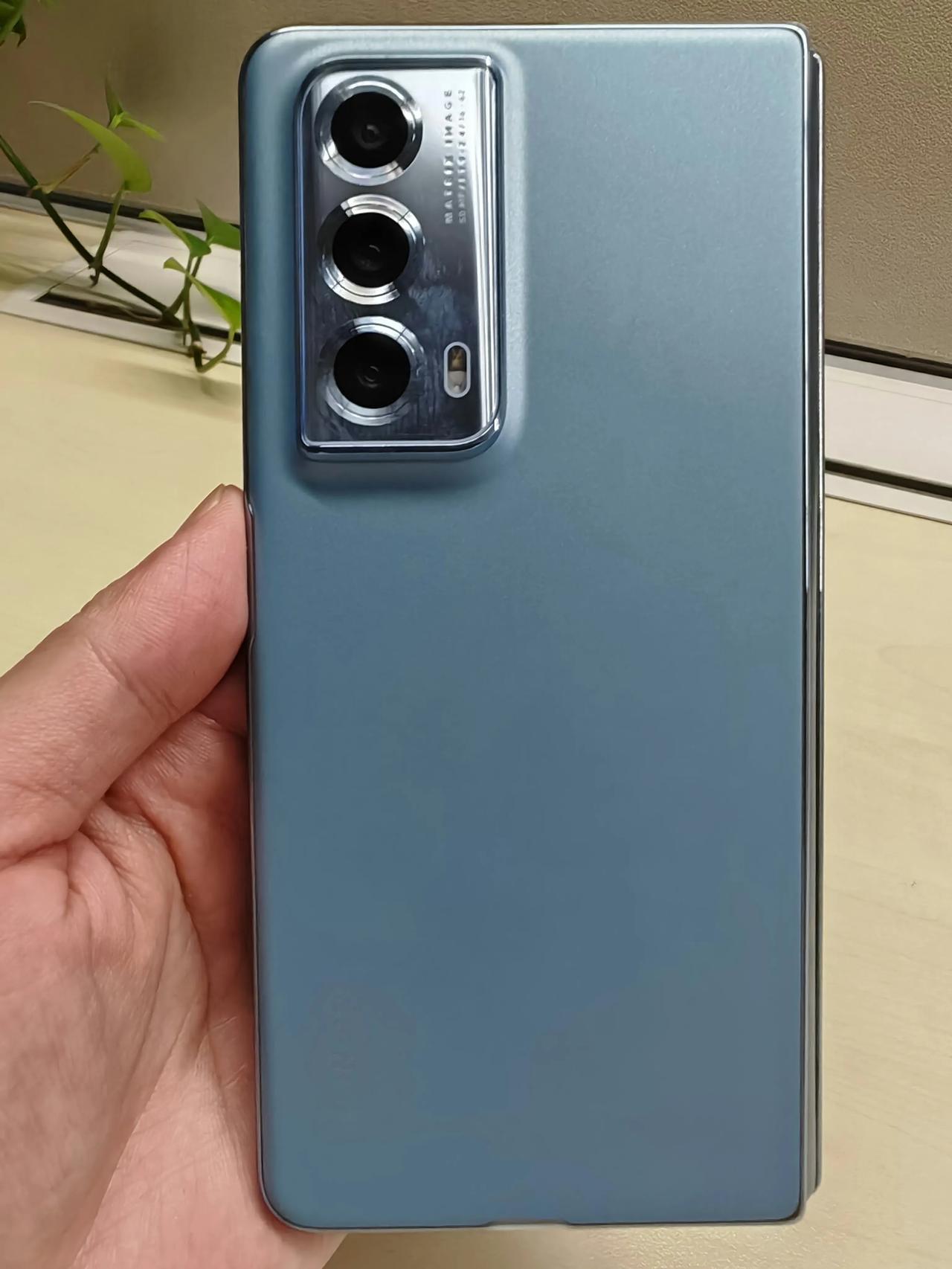 预算7000选iPhone15 Pro还是选折叠屏，结局很意外！

7000块的