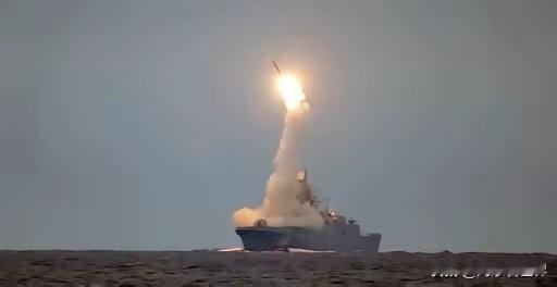 俄罗斯玩真的，
不炸发电厂，
不炸炼油厂：乌克兰这次真被炸到软肋
2026年2月