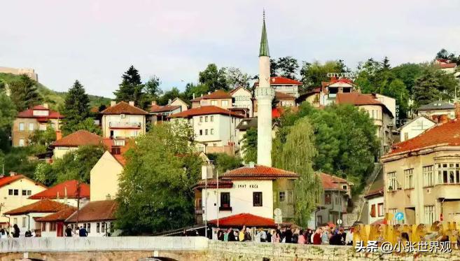 南斯拉夫1992年解体成六个国家，如今30多年过去，这六个兄弟里，谁的日子最舒坦