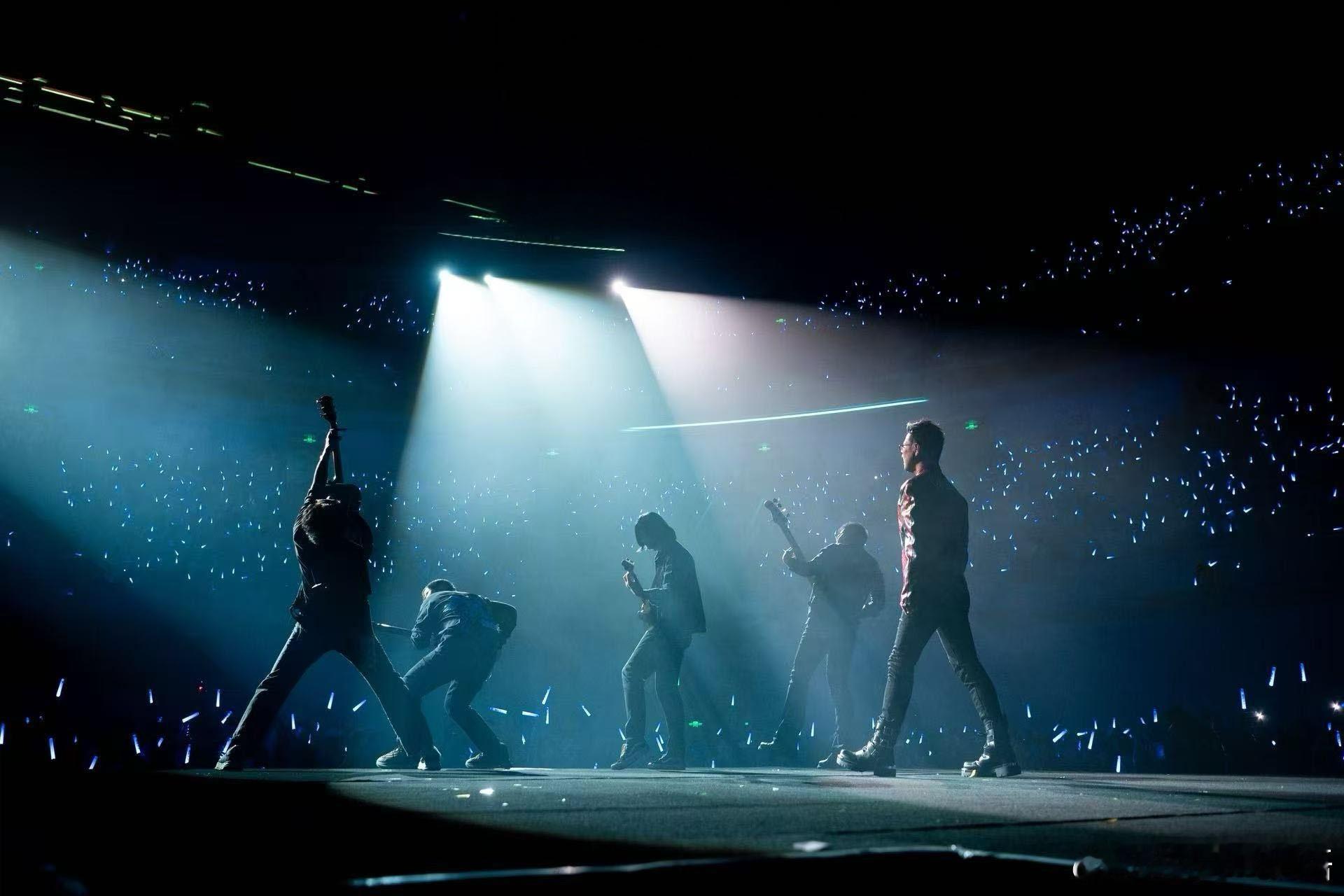 汪峰相信未来巡演汪峰相信未来巡演宁波站 在春暖花开之际，聆听生命最强劲的律动。2