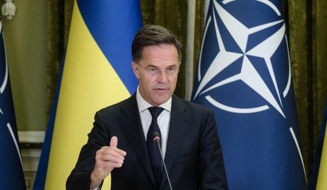 北约秘书长吕特最近出来说话了，主要是为了回应美国那份引起轩然大波的新版《国家安全