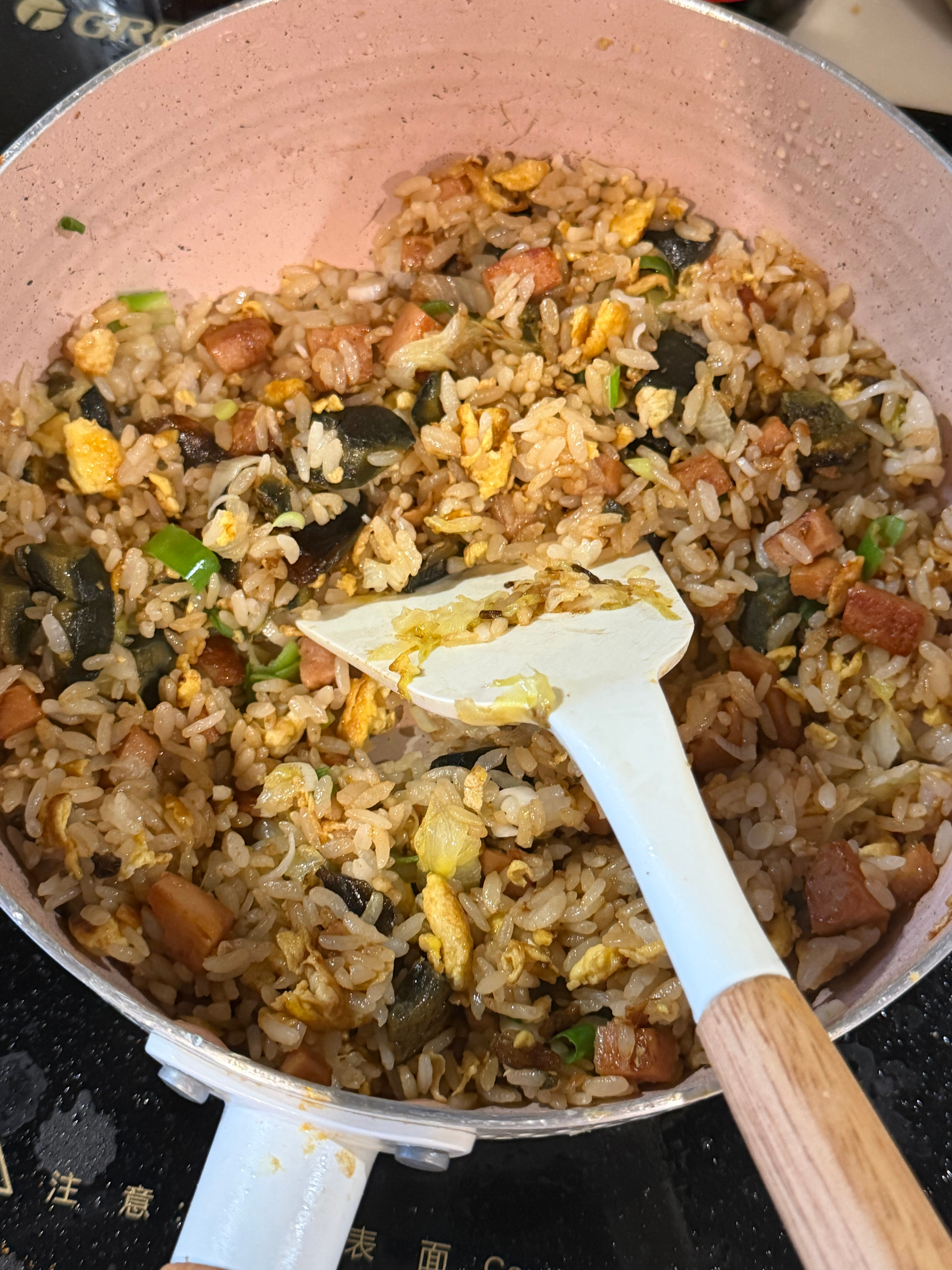 今晚吃皮蛋炒饭 师承村驴老师  专栏 · 饼的厨房（厨神预备役）
