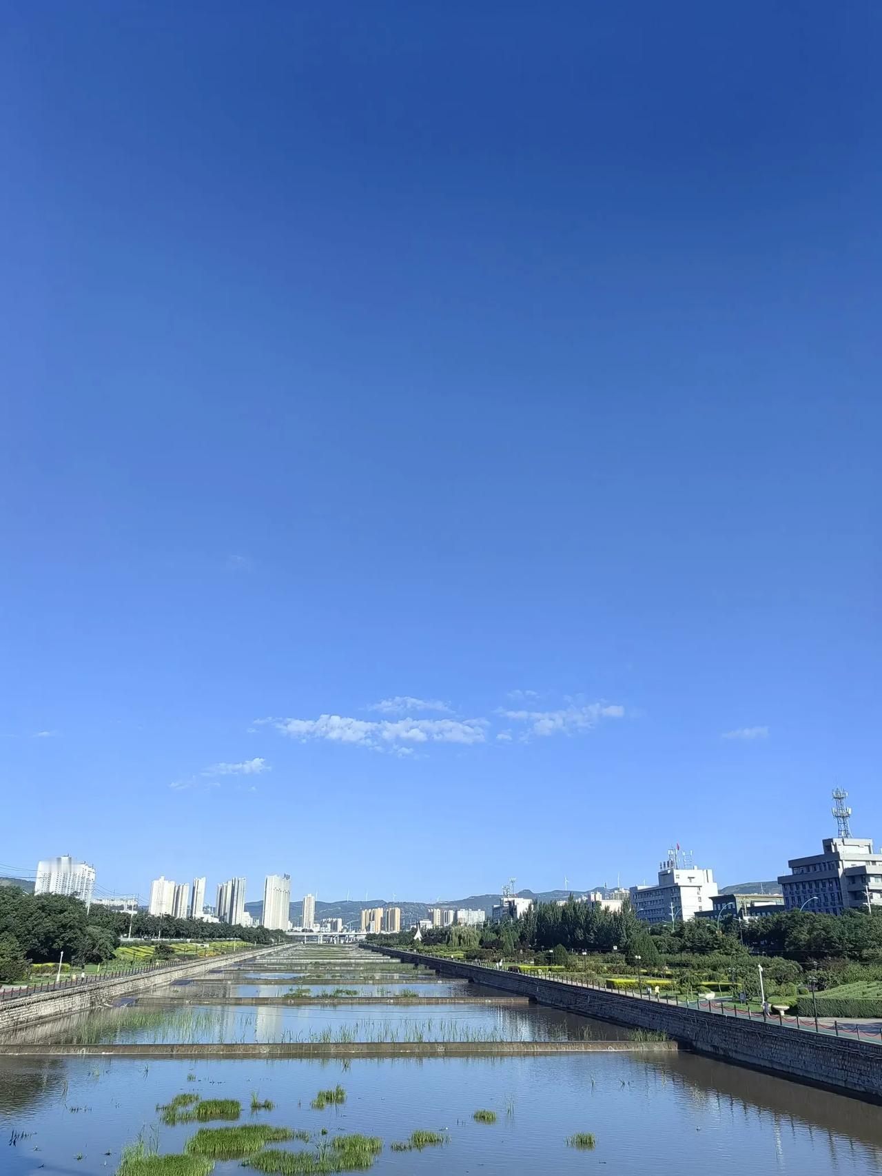 #你同意关闭游戏吗？#请问，游戏能得到啥收益，得到就是目光呆滞，思想空虚，三观丧