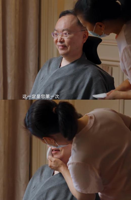 蔡磊对鲁豫说：“这一定是你第一次访谈一个全身瘫痪的哑巴。”6月21日，鲁豫对谈蔡