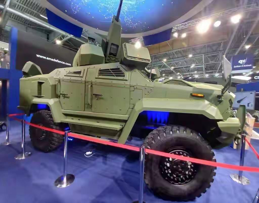 测试"狼-25AD"近程防空系统。

乌克兰疑似正在测试"狼-25AD"近程防空