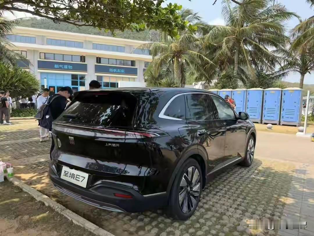 【合资品牌一周内密集反攻新能源，全部采用“中国方案”】
上汽通用别克至境E7预售