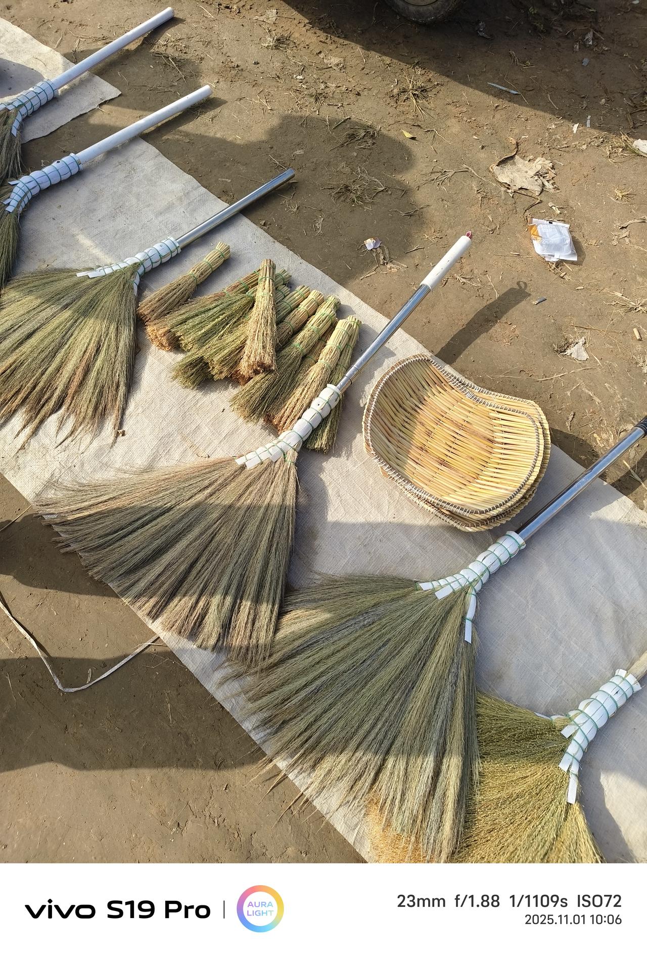 父亲节快乐……父亲节比起热热闹闹的母亲节明显冷清了许多，父亲节一个被男人自己都忽