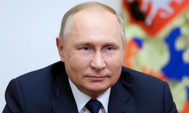 中国为何还不收复台湾，普京的一句话，得到了全体中国人民的认同。当人们还在对着台海