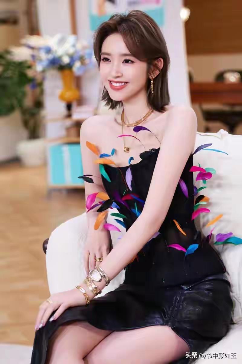唐艺昕晒图笔记大赛