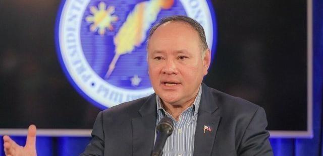 外媒报道，菲律宾政府12日表示，中国对菲防长特奥多罗实施的禁止入境等制裁措施是“