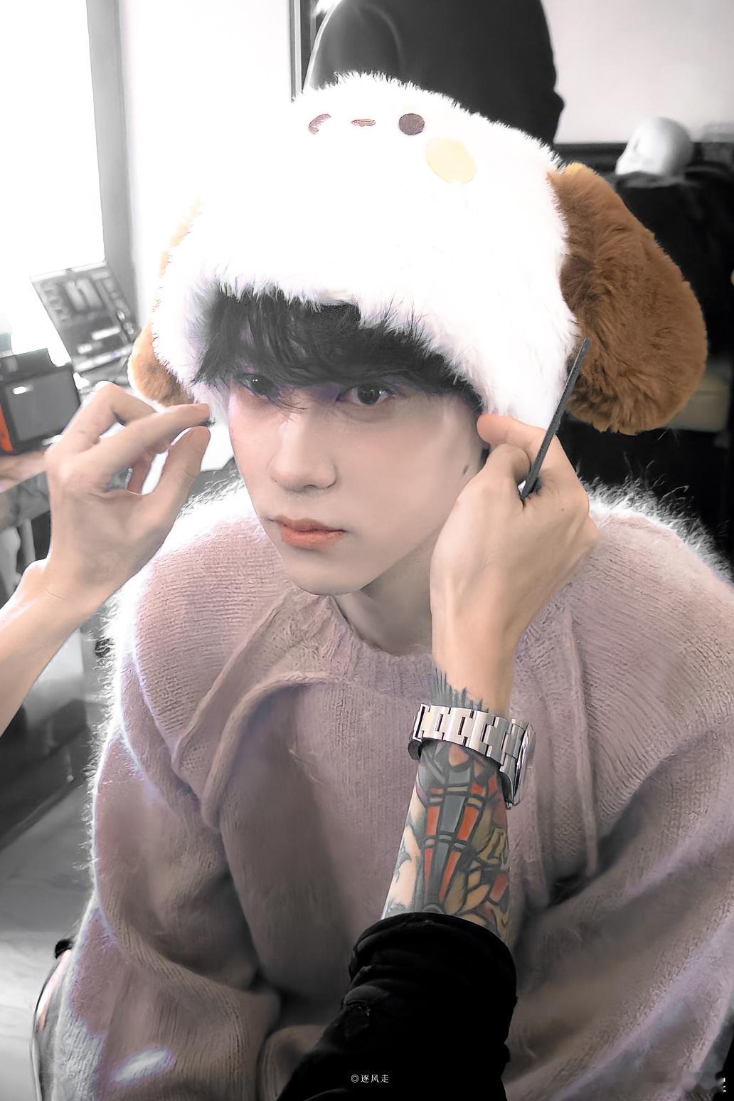 txn你是我生命里永不西沉的太阳，用璀璨的光芒驱散所有阴翳，让我的世界永远明亮如