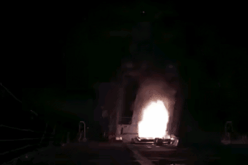 美军凌晨炸非洲恐袭窝点！特朗普硬刚IS藏啥算盘？
 
2025年12月26日凌晨