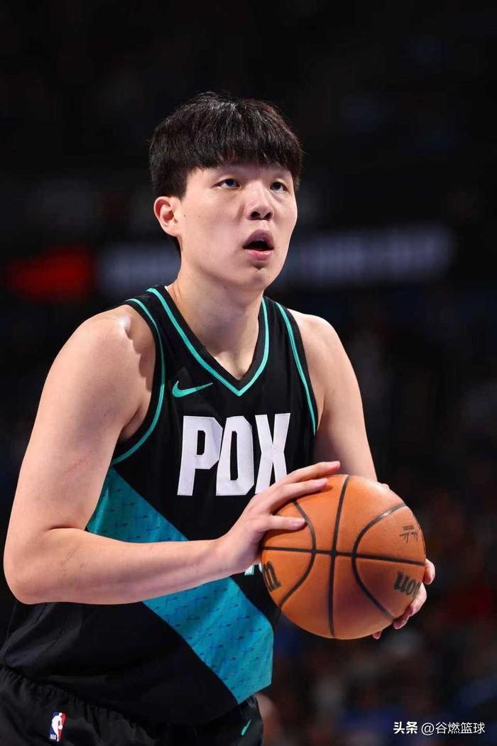 有内幕啊！杨瀚森在NBA的新秀赛季即将过去，虽然整体数据不尽人意，但是通过在NB