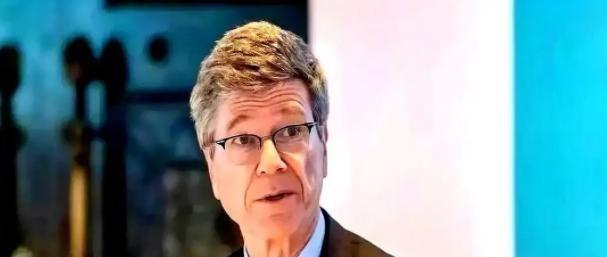 [微风]美国经济学家一语惊醒梦中人：中国可不是美国的敌人！真正让美国夜不能寐的，