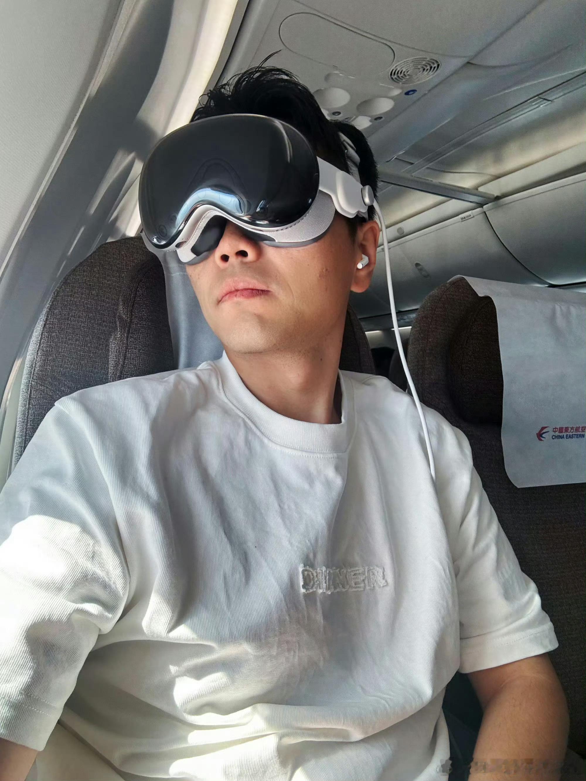 今天看到vivoVision要来了亮相了，我用Apple Vision Pro也
