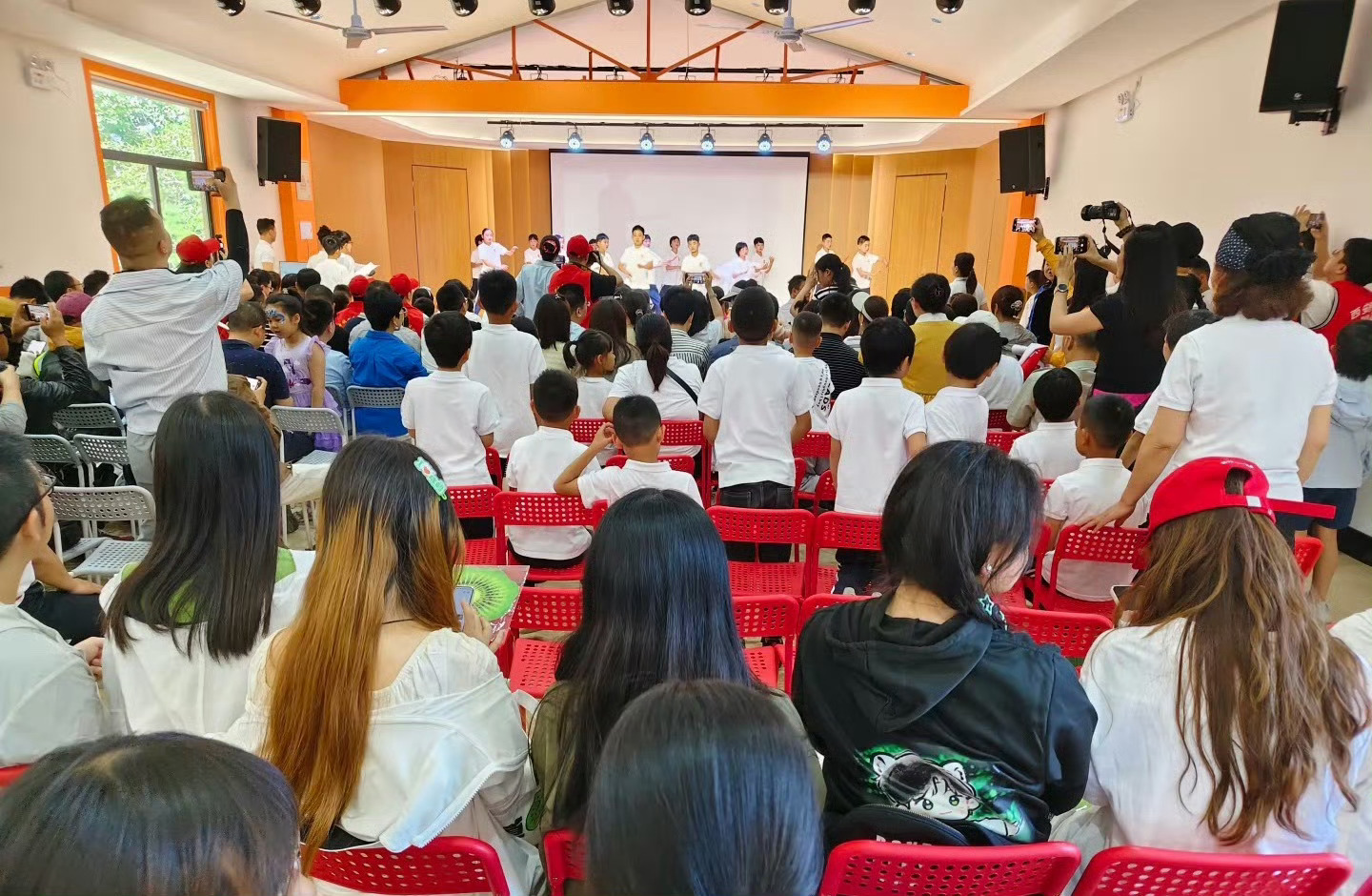 成毅粉丝的公益活动！！！ 