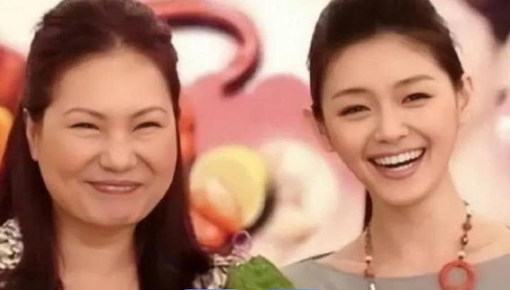曝S妈或决定争夺抚养权  据台媒，S妈或决定争夺抚养权。汪小菲曾拿到和大S所生的