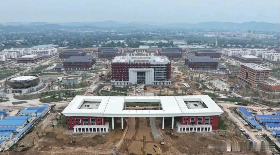 川北医学院南充大学城校区