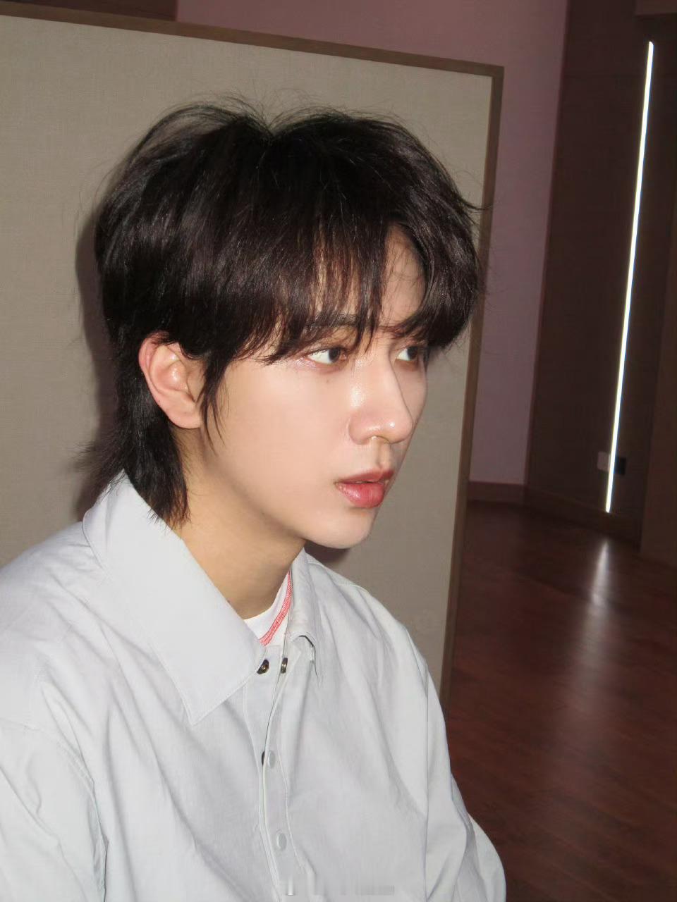 期待李宏毅新歌，咱哥哥真帅呀，360度无死角的帅