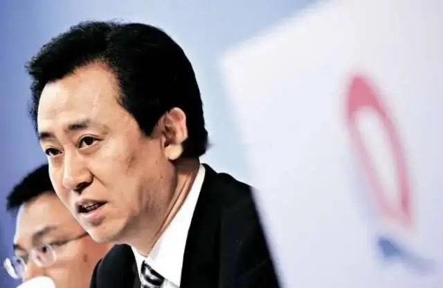 许家印受审！许家印案，给全社会敲响警钟！企业家当守底线、知敬畏，普通人远离高息陷