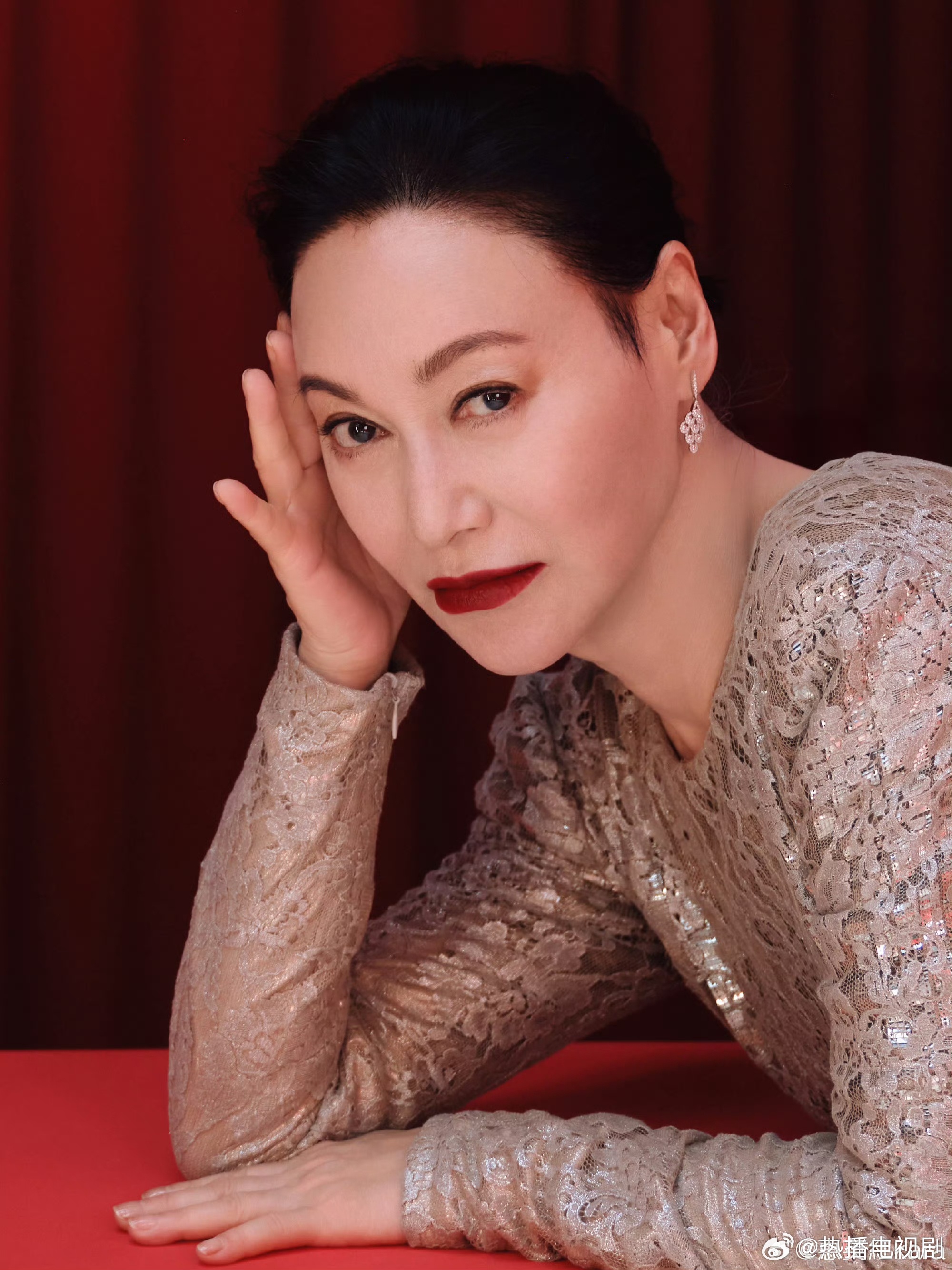 狼王惠英红 养女文淇刘浩存周也惠英红文淇刘浩存周也真的不是女版的狼王和养女吗，感