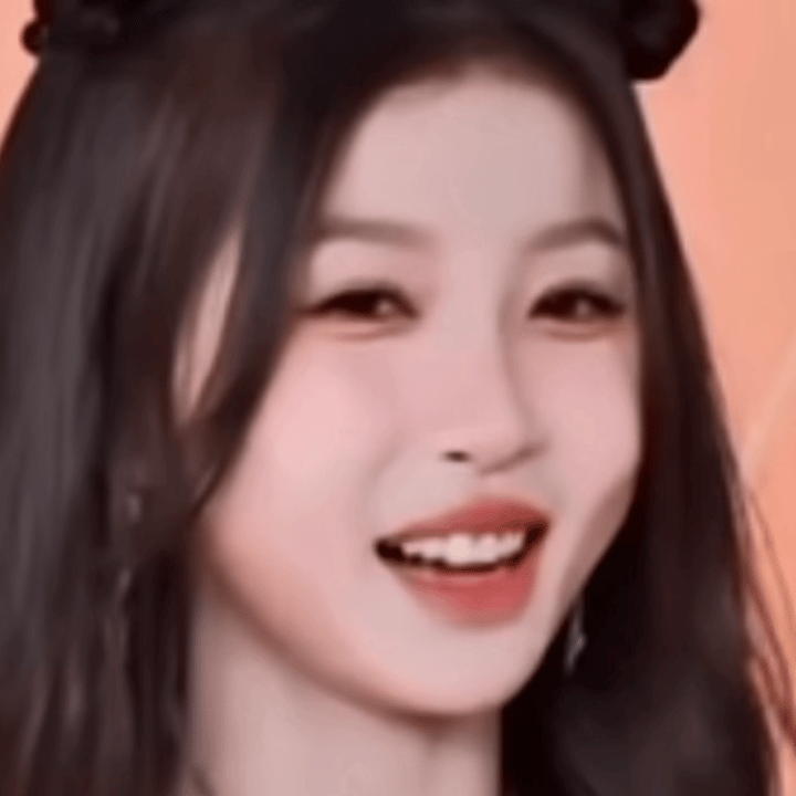 虞书欣真的瘦了好多 ​​​