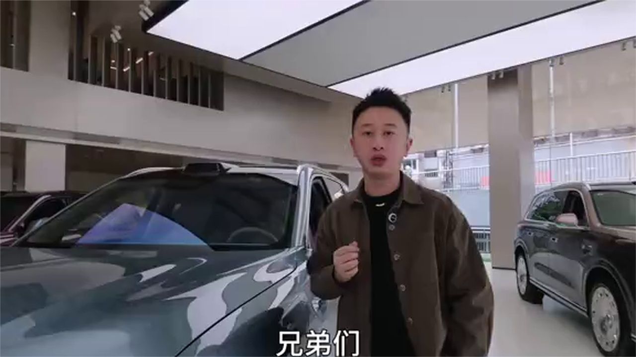 近距离体验问界新M8，看看新在哪儿？