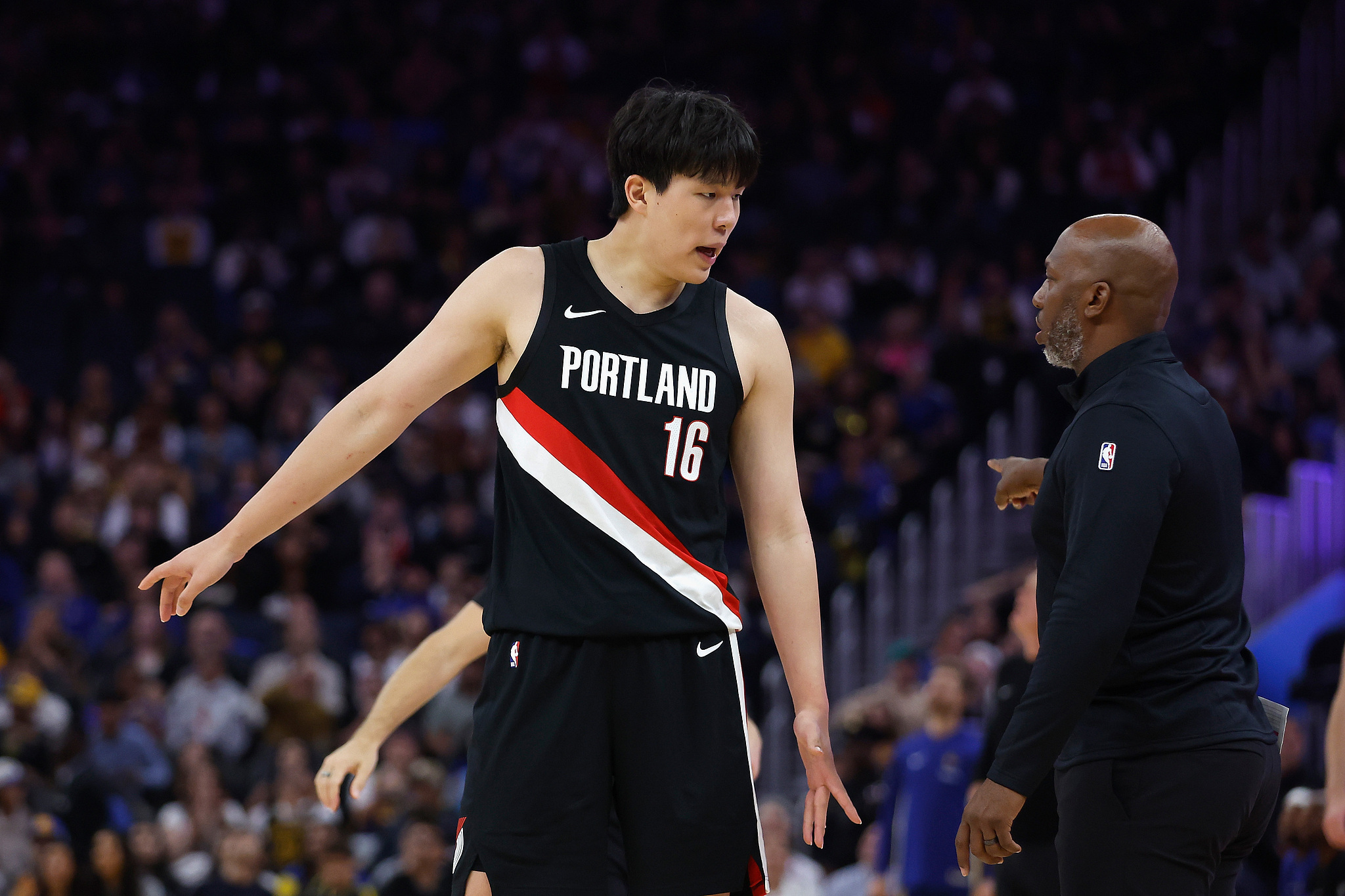 中国球员在NBA常规赛得分排行榜如下，杨瀚森的每一步都在创造历史，看看他能超越多